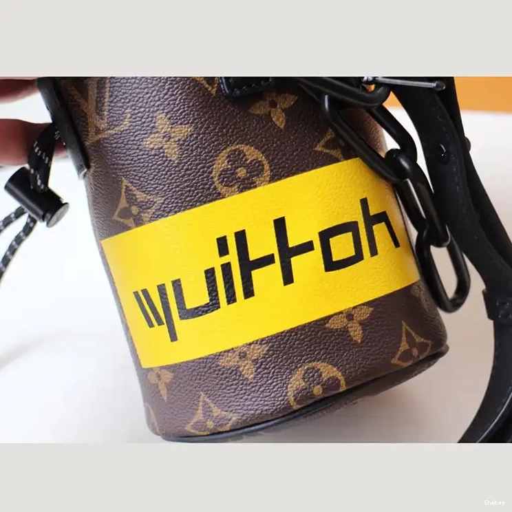 LV Bags 1906BL0068 0815